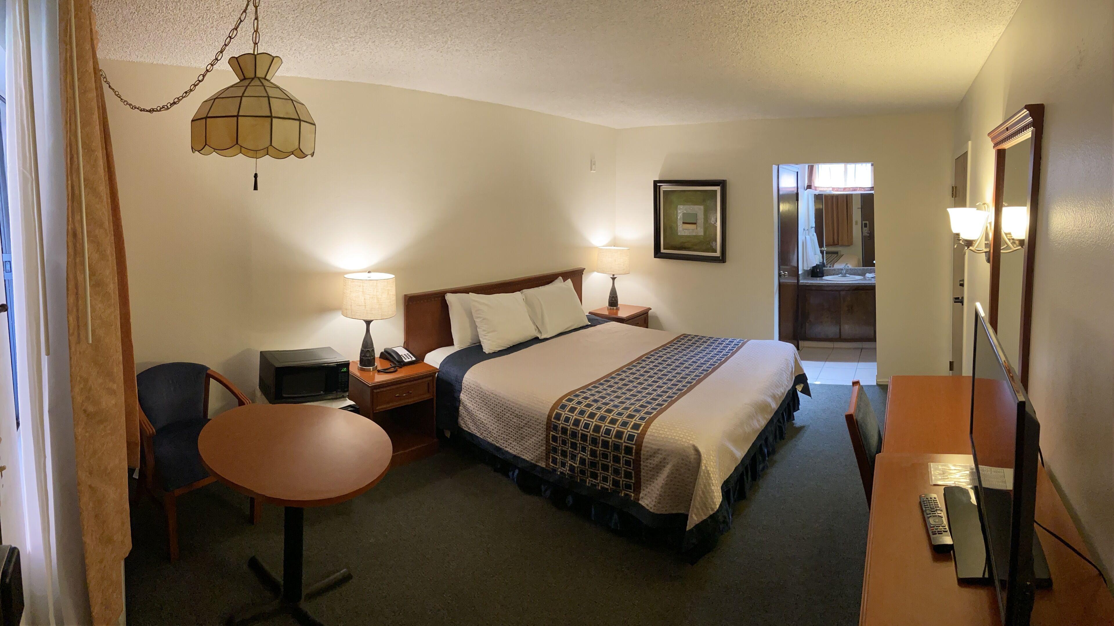 Vantage Point Inn - Woodland Hills — Photos 2